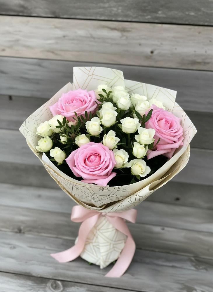 Букет цветов из: Розы в Кропачёво