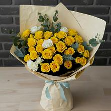 Букет цветов из:  Розы в Кропачёво