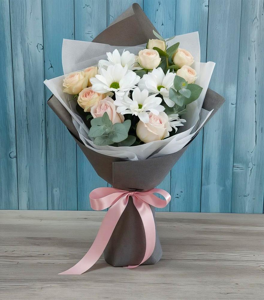 Букет цветов из: Хризантемы и Розы в Кропачёво