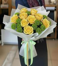 Букет цветов из:  Хризантемы и Розы в Кропачёво