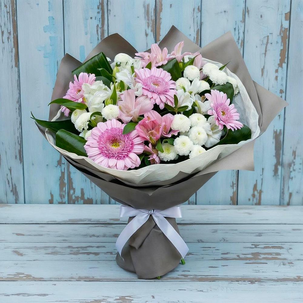 Букет цветов из: Герберы, Альстромерии и Хризантемы в Кропачёво