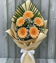 Букет цветов из:  Герберы в Кропачёво